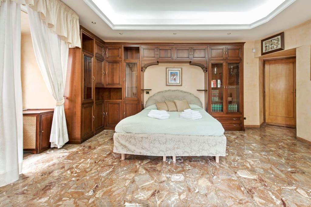 Domus Patrizia Romana 6 Persone מראה חיצוני תמונה